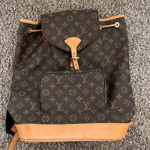 Faux Louis Vuitton